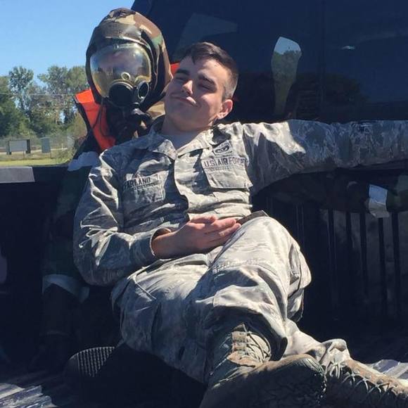 Meet your Posher, Logan - Picture 1 of 1